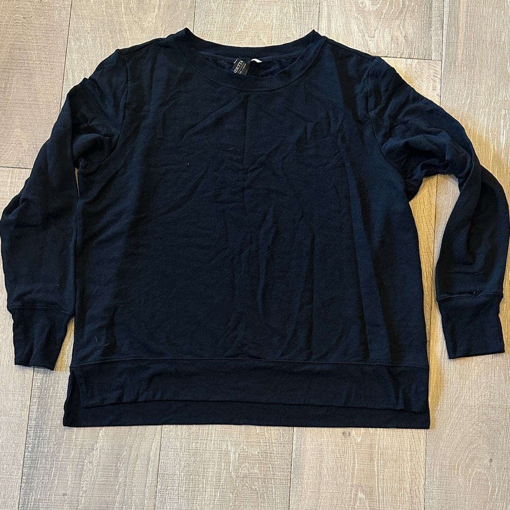 Mondetta Men's Dark Crewneck Sweater